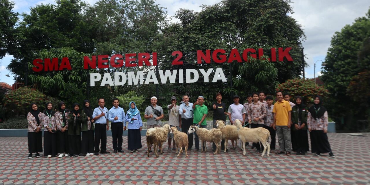 SMA Negeri 2 Ngaglik Salurkan Hewan Kurban ke Dusun Sekitar Sekolah, Wujud Pendidikan Karakter dan Kepedulian Sosial